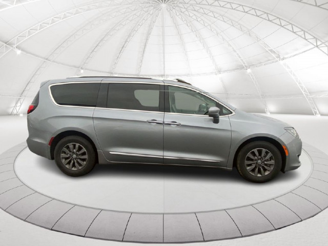 2020 CHRYSLER PACIFICA - Image 2